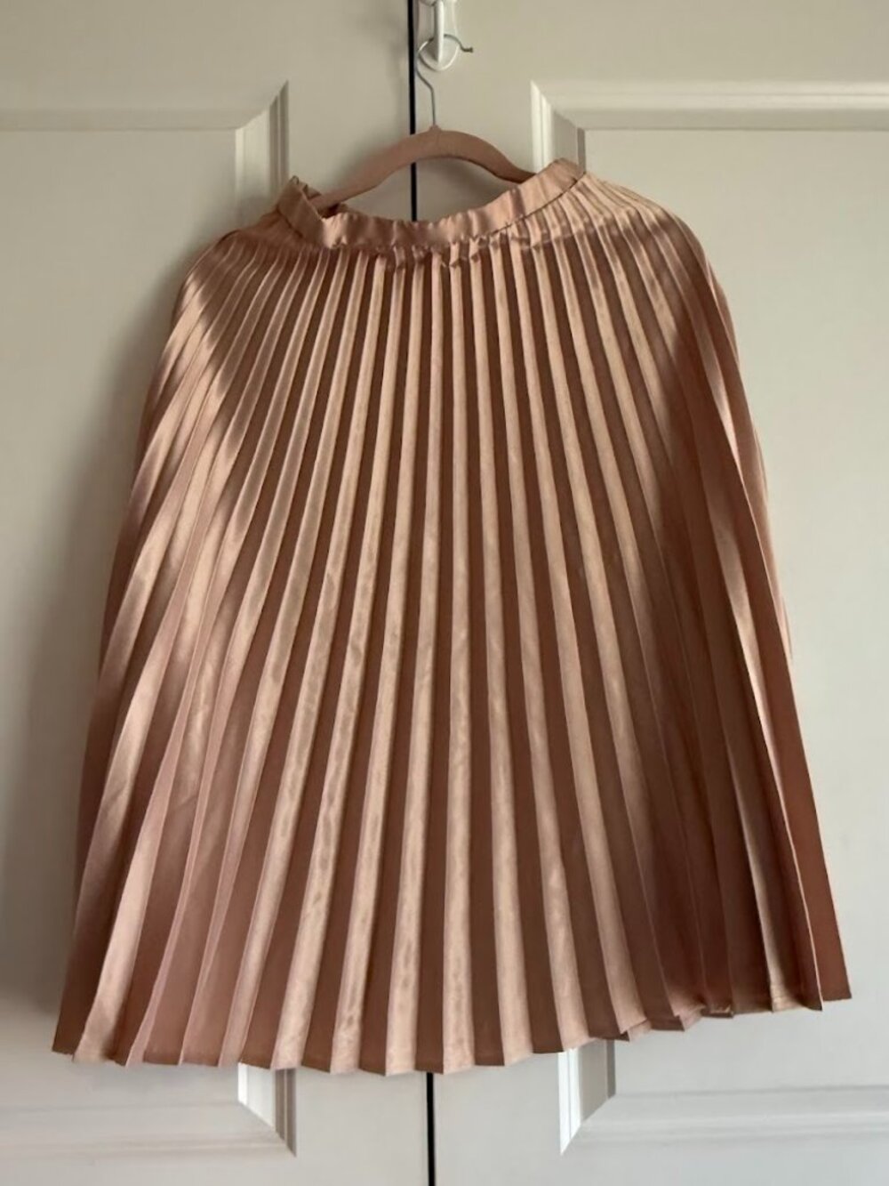 gold pleated satin skirt - size small